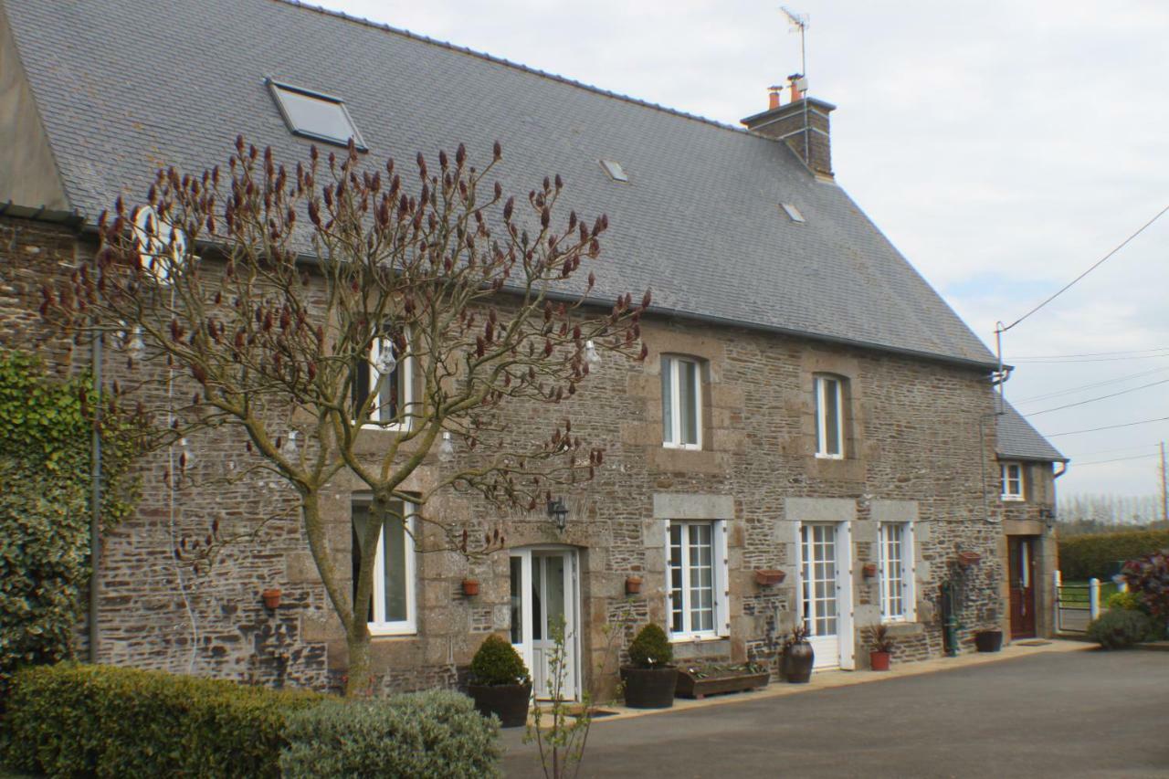 La Loctais Les Portes du Coglais Exterior foto